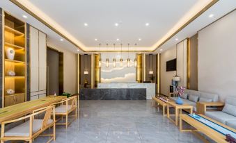 Xiangyun Luming Hotel