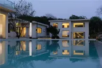 Acre of Pure Land · Valley Hot Spring Resort