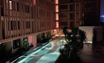 Prime Town - Posh & Port Hotel Phuket