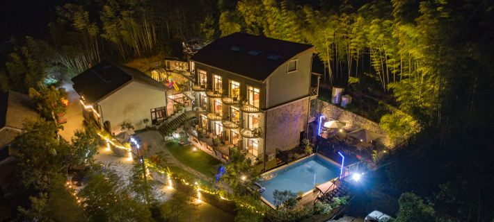 Mogan Mountain Xiaofeng Mujing Xiangye Hot Spring Hostel Các khách sạn ở Đức Thanh