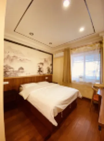 紫龍閣客棧（太原火車站五一廣場店）