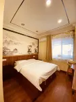 Zilongge Inn (Taiyuan Railway Station Wuyi Square Branch)