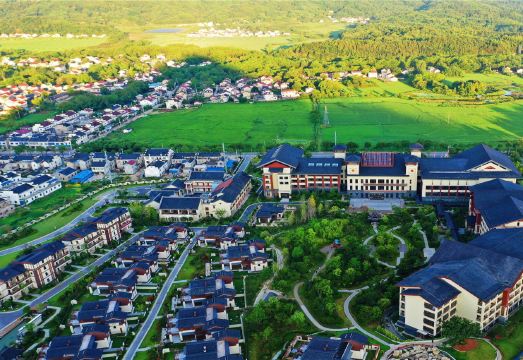 4. 칭양 주화산 아..