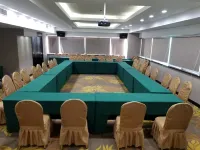 Vienna International Hotel (South Square of Changzhou Railway Station)
