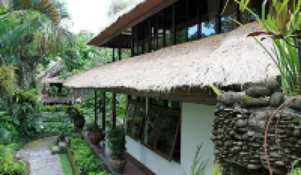 Hotel Tjampuhan Spa Hotels near Ubud