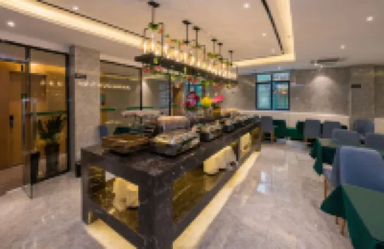 GreenTree Zhixuan Hotel (Fuzhou Sanfang Qixiang Nanmendou Subway Station)