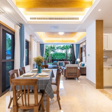 Shanhe Yuankuo Holiday Pool Villa (Sanya Bay Coconut Dream Corridor)