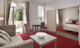 Château Belmont Tours by The Crest Collection