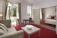 Château Belmont Tours by The Crest Collection Hotels in La Membrolle-sur-Choisille