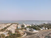 Vienna International Hotel (Danzhou Yangpu) - con vista mare