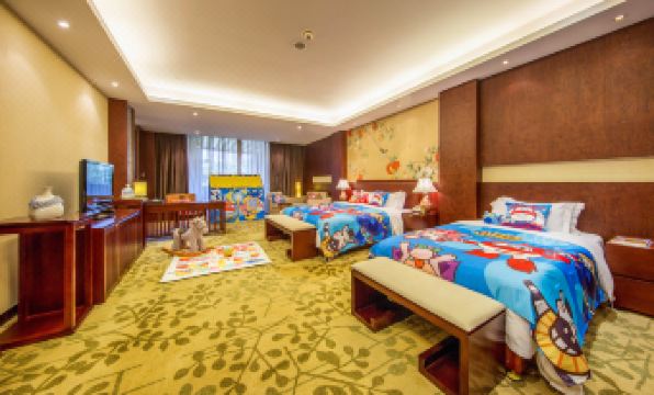 Lotus Hill Yuehai Hotel