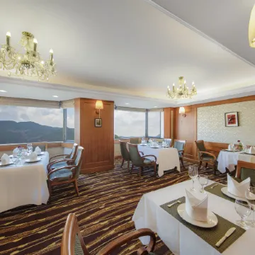 Kingkey Oriental Regent Hotel Отели рядом с достопримечательностью «Парк Личи»