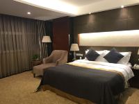 重庆奥蓝酒店 - 城市景观大床房