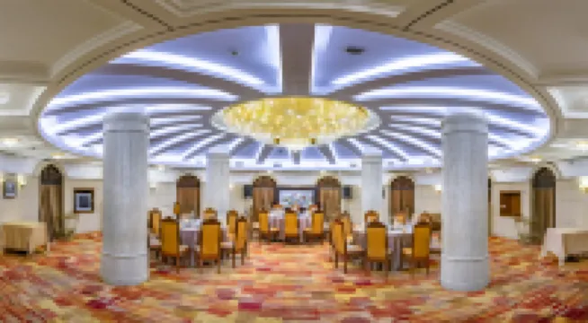 江西省ホテル（八一広場美術館）