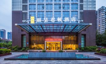 Rezen Kingtown Hotel (Chongqing Liangjiang New District)