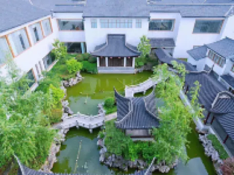SuiningShuiyueHotel
