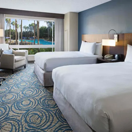 DoubleTree by Hilton San Diego Del Mar Отели рядом с достопримечательностью «Институт Солк»