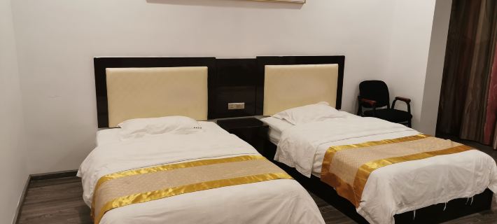 Luodian Chuncheng Hotel Hotels in Luodian County