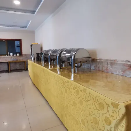 Wuxiang Greenrunpeng Express Hotel