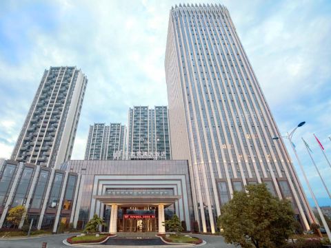 Yujie Junlan Hotel