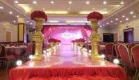 Haoting Hotel Hotels in Zigui