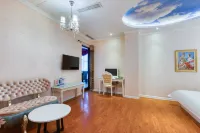 Dongying Belle Boutique Theme Hotel (Haitong Road Food Street Ginza Plaza) - Balkoner