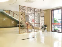 Helong Hotel (Baiyun Branch, Nanfang Hospital) Hotels near Guangzhou Baiyun Technician College