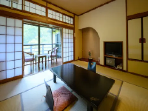 คุโรกาวะ ออนเซ็น ยูเมะรินโดะ โรงแรมในมินามิโอกูนิ