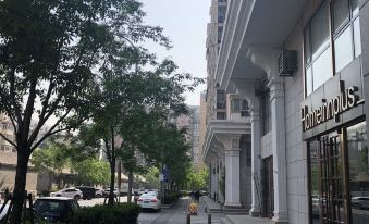 Homeinn Plus Beijing Chongwenmen subway station Tongren Hospital