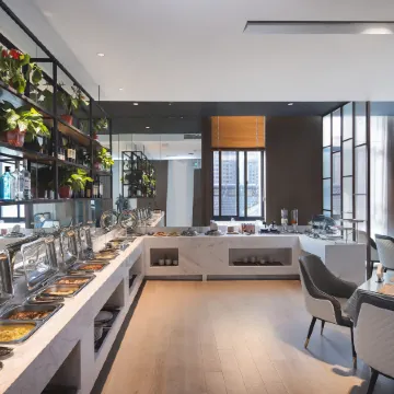 Ruiting Zhixuan Hotel