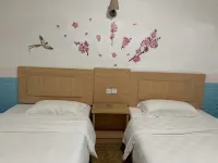 Chenzhou Hongtu Hotel - 2-Star