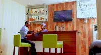 Kakanfo Inn and Conference Centre - bar