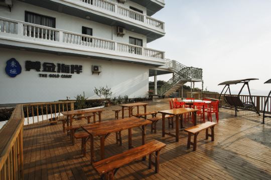 舟山东极黄金海岸民宿