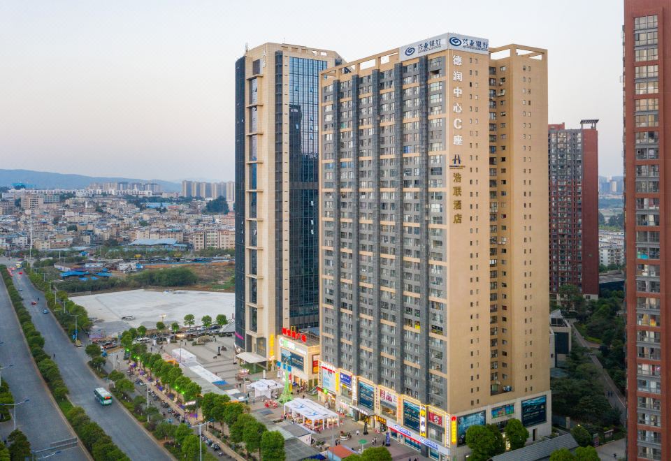 hotel overview picture