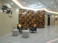 Xing Yue Hotel (Dongguan Changping Baihua Times Plaza) Hotels near Changping