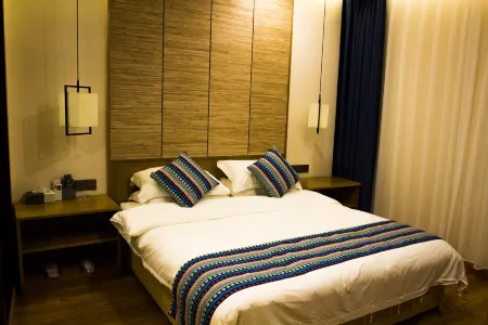 Xinping Hongfu Hotel