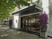 Guozhan Boutique Hotel (Xi'an Xiaozhai Stadium Metro Station)