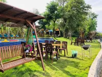 Moly Resort - Resorts