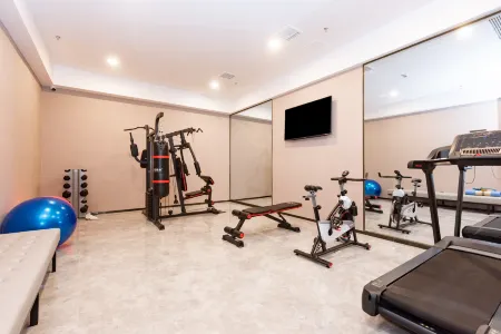 Lcheng Hotel (Hengyang Huayuan Branch Road)