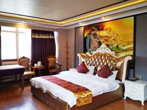 Yajiang Nidacuo Business Hotel