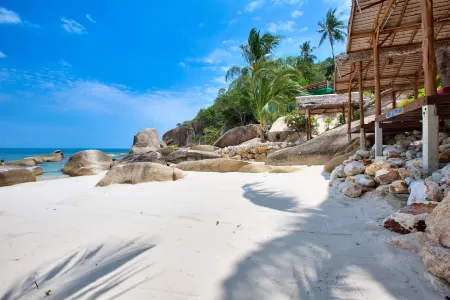 Crystal Bay Yacht Club Beach Resort