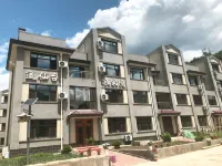 Xinglong Yaoxiantai Farm House Hotels near Sun Yongqin General Former Residence