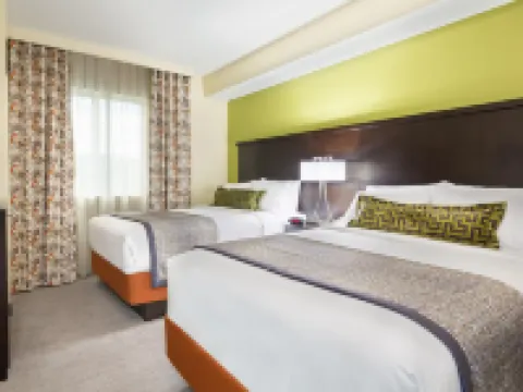 สเตย์บริดจ์ สวีทส์ ไมอามี อินเตอร์เนชั่นแนล แอร์พอร์ต บาย IHG โรงแรมในไมอามี