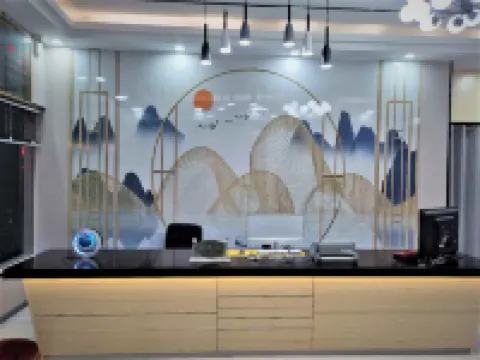 Lipu Jiading Business Hotel