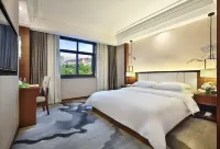 Jishou Qihang Hotel (Jishou University)