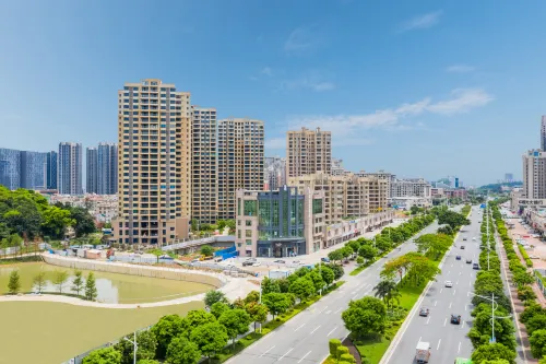 ECHIC Hotel (Zhaoqing Qixingyan Scenic Area Xinghu Avenue)