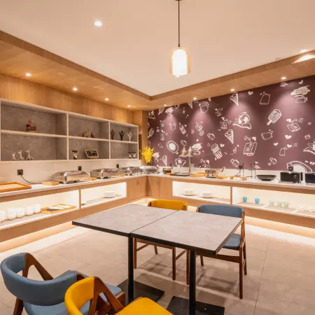 HanTing Premium Hotel (Minhou University Town Shangjie Subway Station)