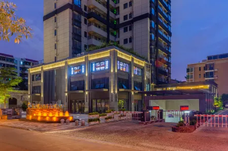 Diamond Holiday Apartment Отели рядом с достопримечательностью «Hainan Institute of Science & Technology»