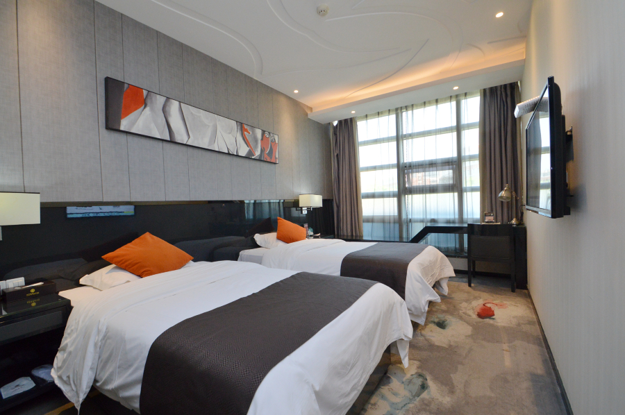 Chengshi Muyie Holiday Hotel (Nanjing Olympic Sports Center Aoti East Subway Station) Over view