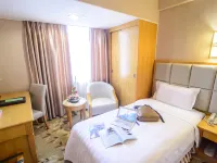 Fu Hua Hotel Hotels near Fire Services Museum